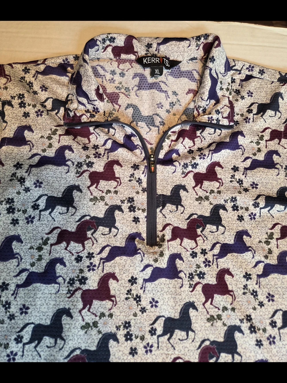 Kerrits Kids' Horse Print Half-Zip Short Sleve Top Size XL